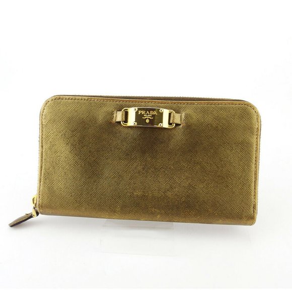 Authentic PRADA Purse logo plate Safi Arno leather  used - Picture 1 of 8